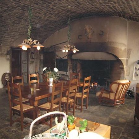 Château de Flée Semur-en-Auxois Extérieur photo